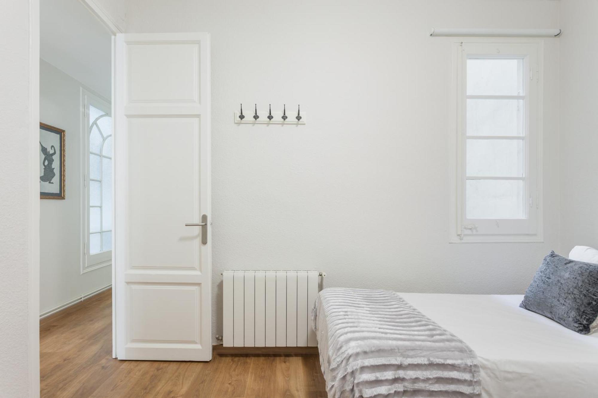 ברצלונה Art House Fira Apartments מראה חיצוני תמונה
