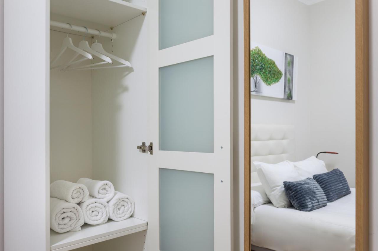 ברצלונה Art House Fira Apartments מראה חיצוני תמונה